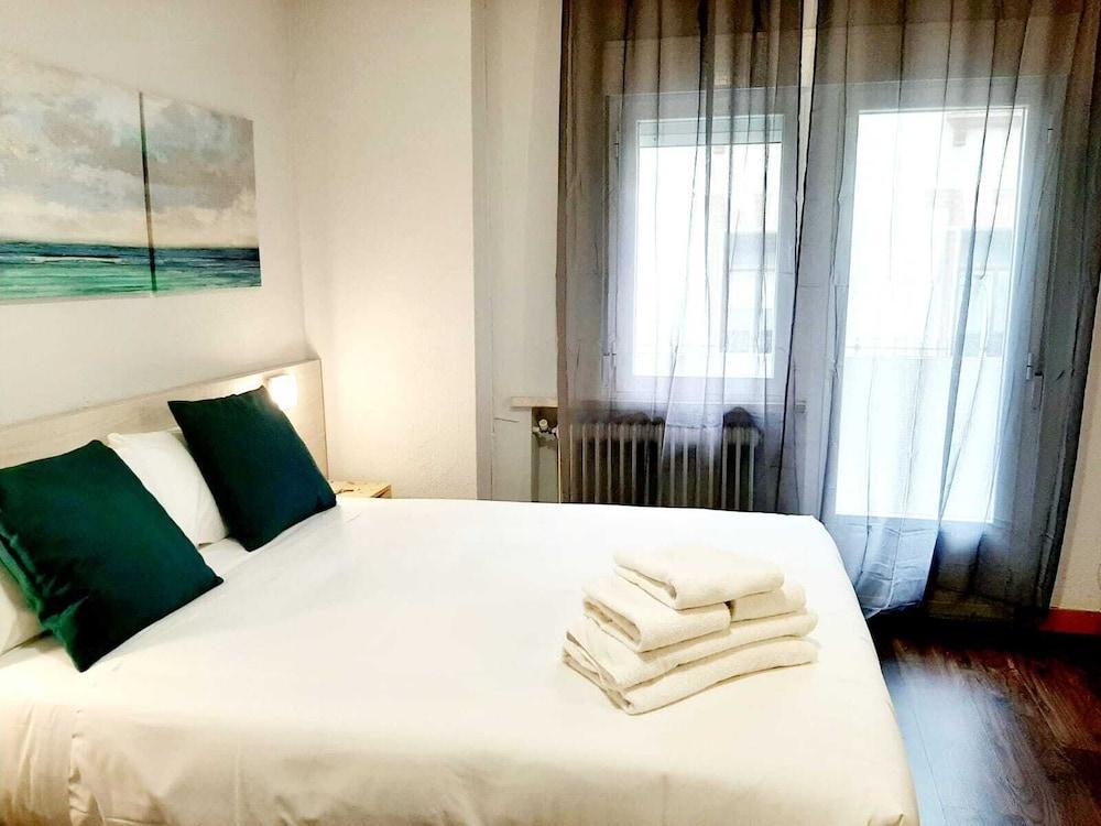 Arjori Rooms Hostal Salamanca Exterior photo