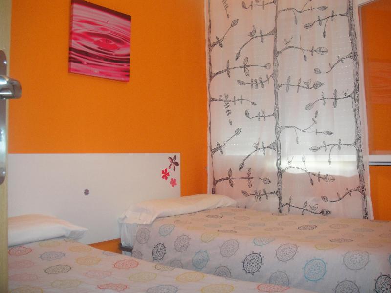 Arjori Rooms Hostal Salamanca Exterior photo