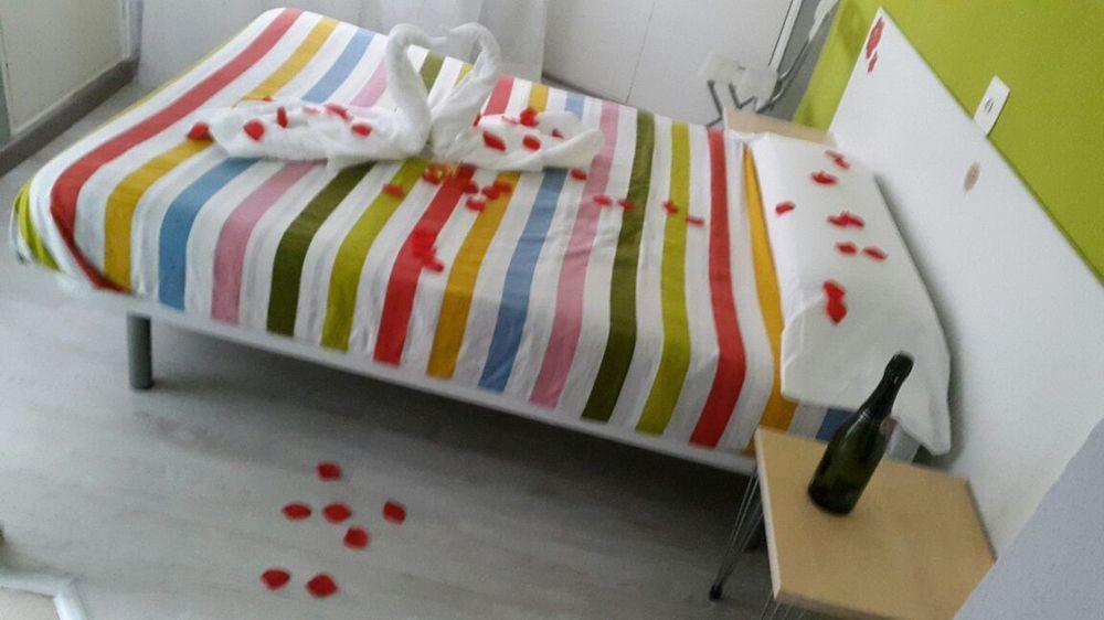 Arjori Rooms Hostal Salamanca Exterior photo